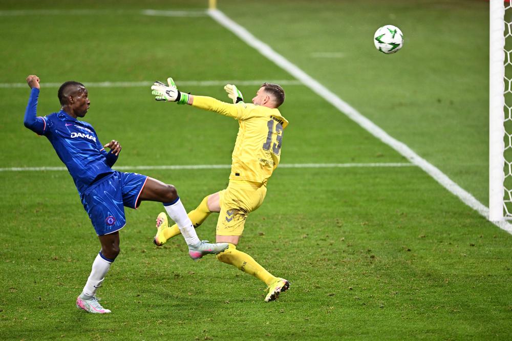 重庆铜梁龙冲超成功，重庆足球时隔4个赛季重返中超